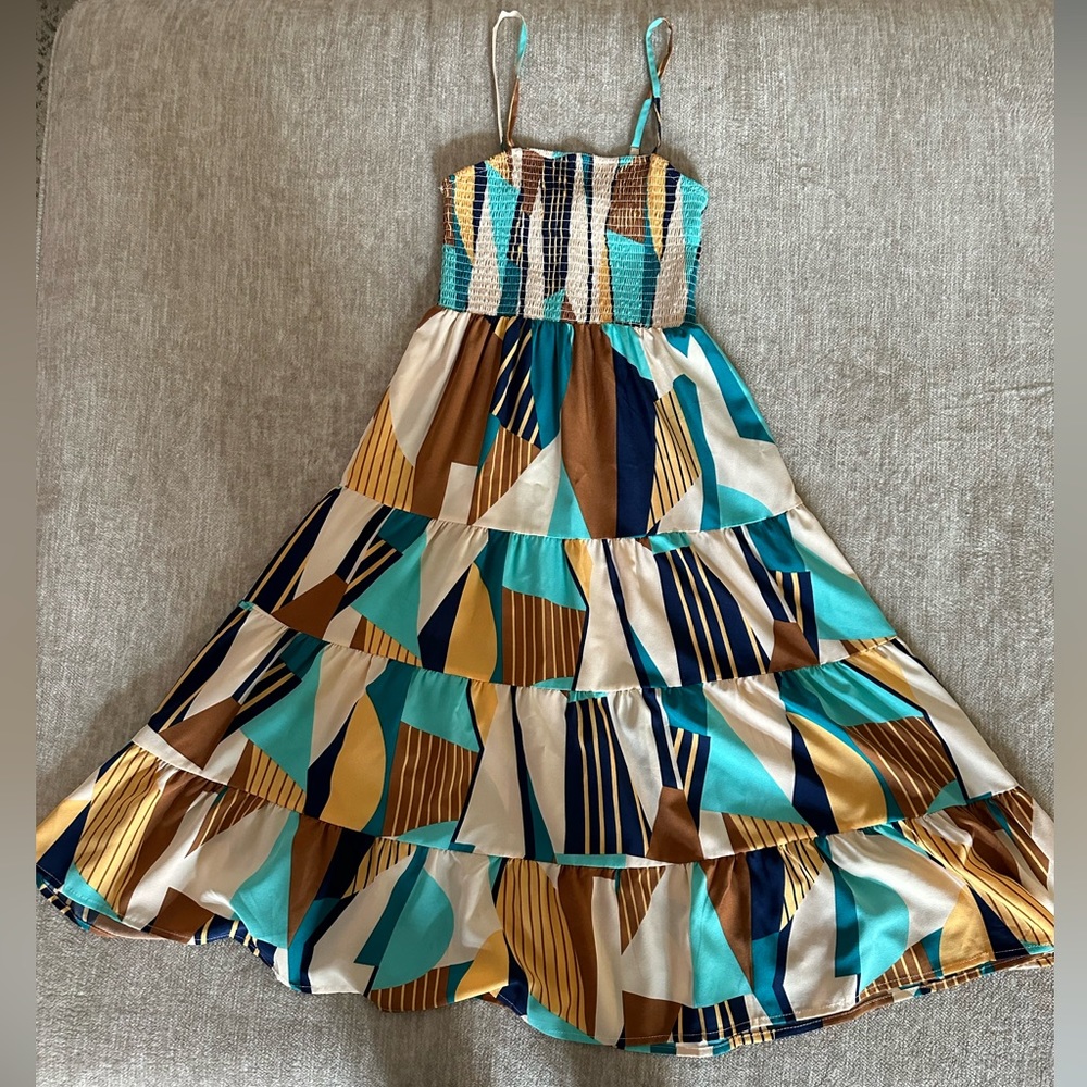 NWT Boutique Summer Midi 🤎💙